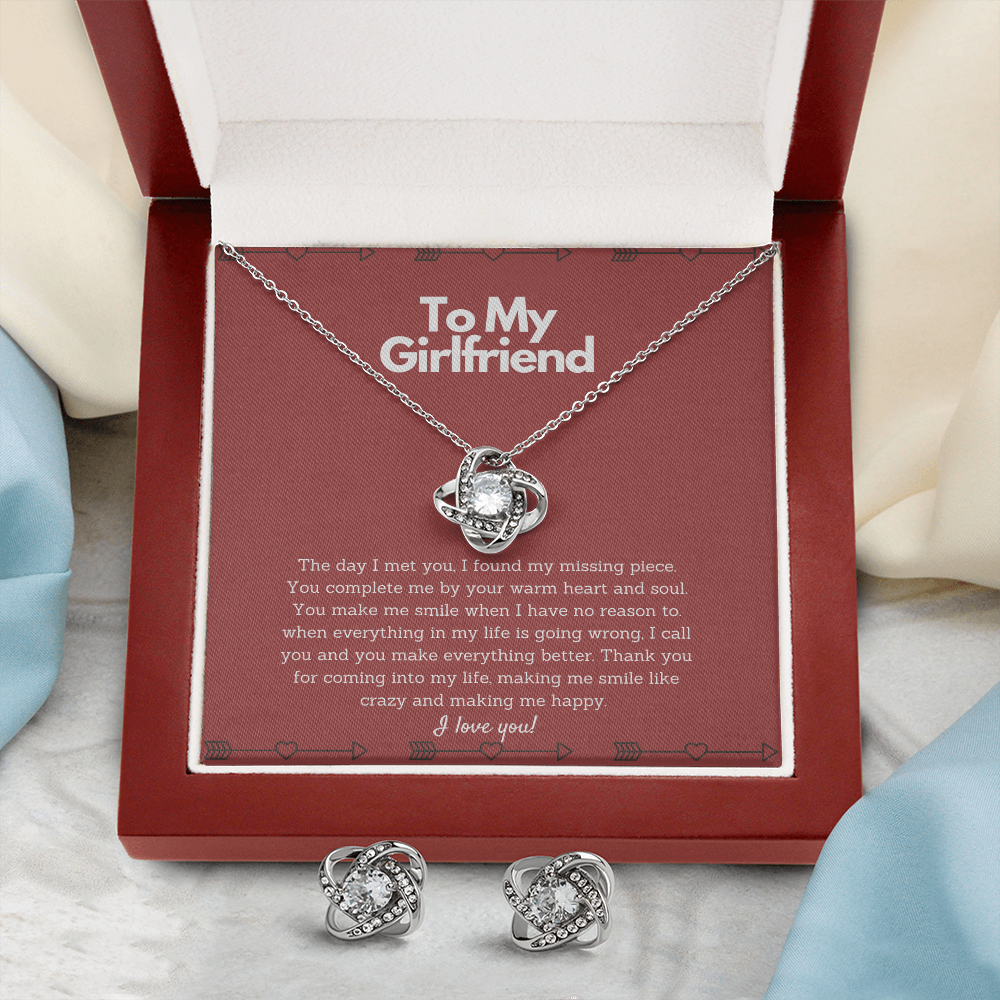 To My Girlfriend Necklace - The Day I met You